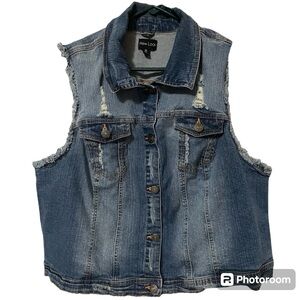 New Look 3X Denim Jacket Blue Jean Sleeveless Women’s Distressed Grunge